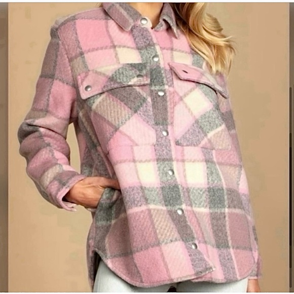 NWT- Blank NYC Pink Multi Plaid
Super Warm Jacket - Picture 5 of 11